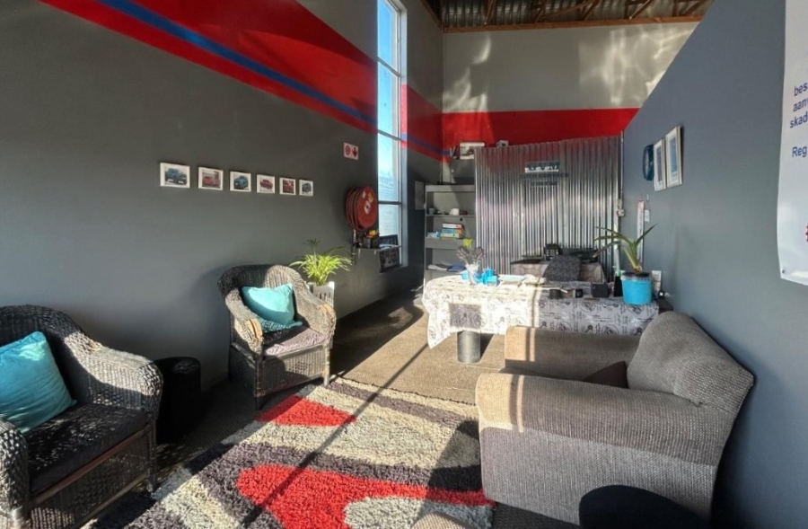 Commercial Property for Sale in Fountains Estate Eastern Cape
